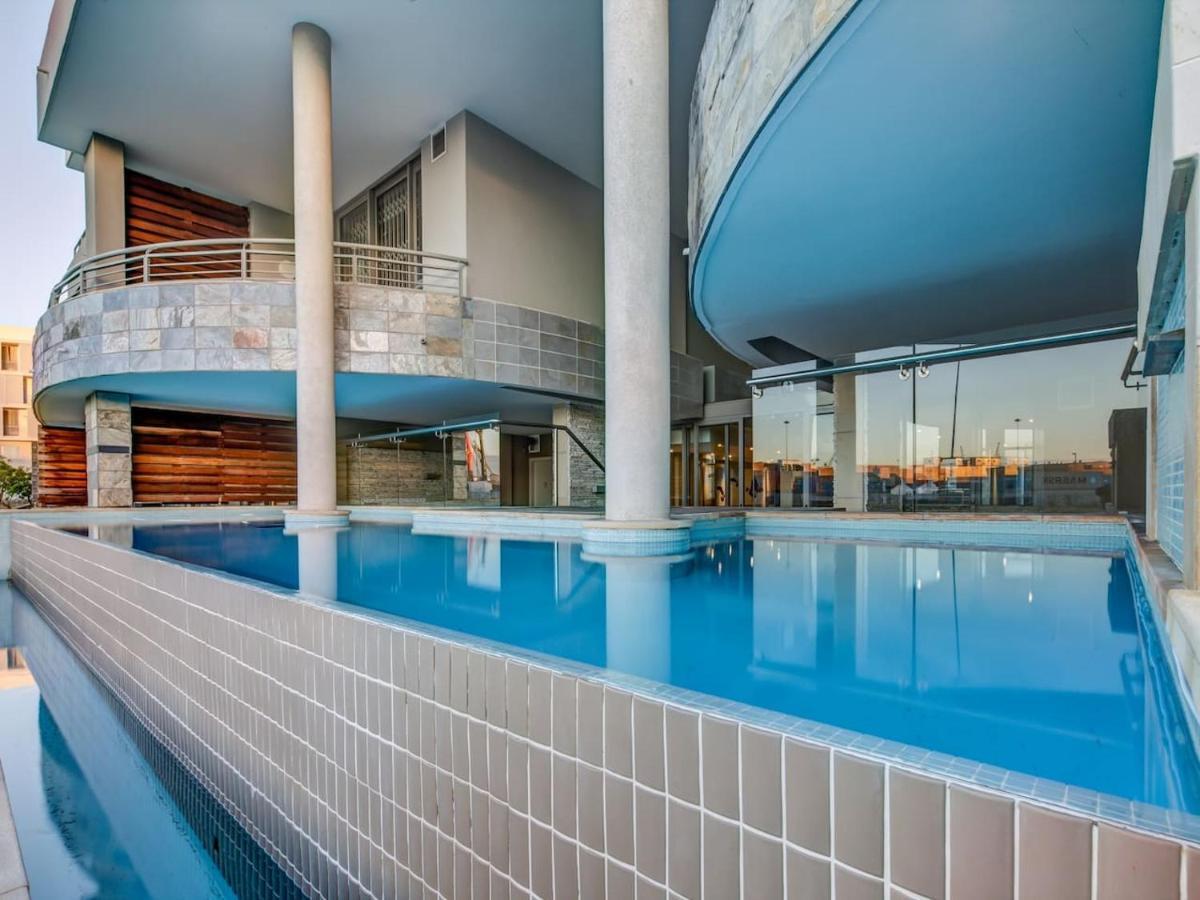 V&a Waterfront Luxury Residences | Whosting