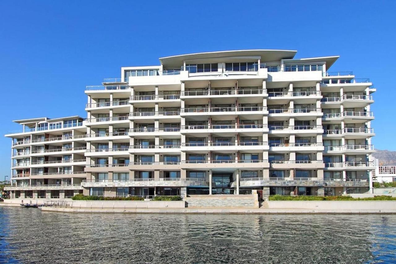 Apartment V&a Waterfront Luxury Residences | Whosting